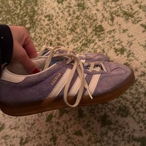 Adidas gazelle sneakers